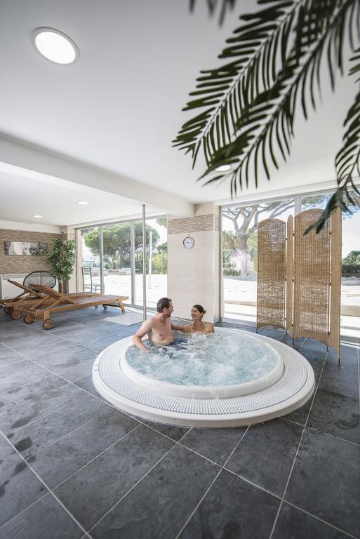Ulvf Les Residences Du Colombier Fréjus 外观 照片