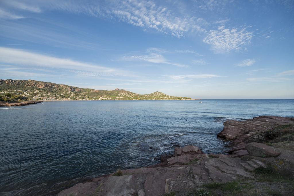Ulvf Les Residences Du Colombier Fréjus 外观 照片